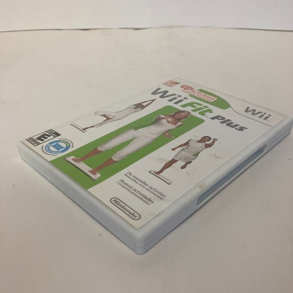 Wii Fit Plus Nintendo Wii Works Complete Video Game 2009 No Board - Picture 5 of 7